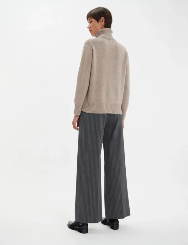 Online Ines de la Fressange Paris Aiden turtleneck sweater in beige wool and cashmere