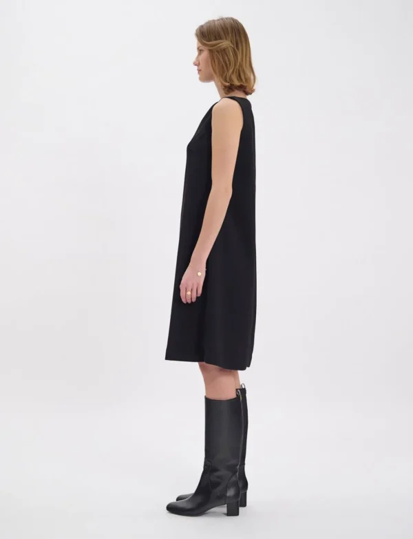 Fashion Ines de la Fressange Paris Black Madeleine dress