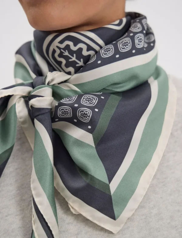 Best Sale Ines de la Fressange Paris Lewis silk scarf, slate-blue and green oak leaf motif