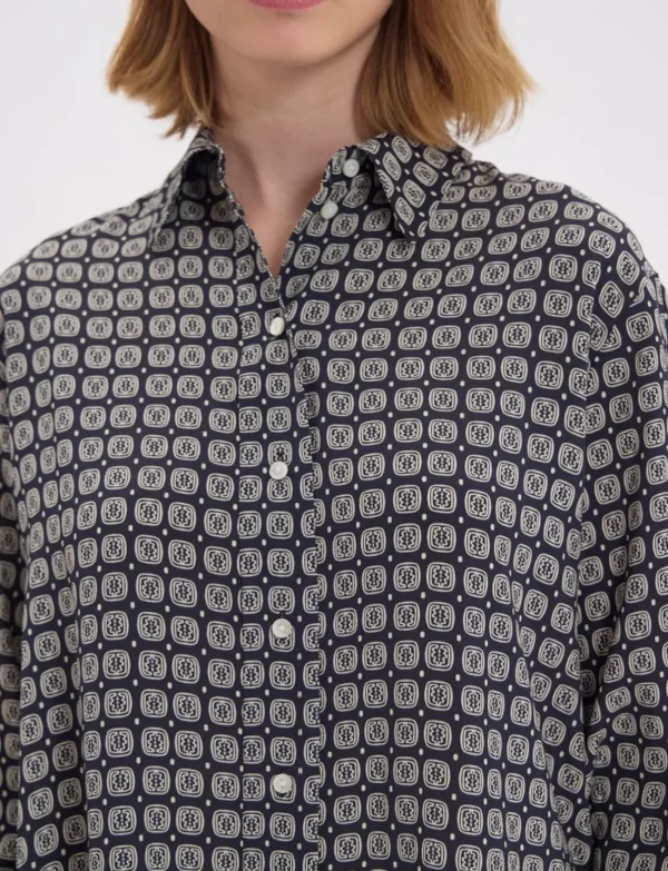 Discount Ines de la Fressange Paris Maureen oak leaf pattern shirt